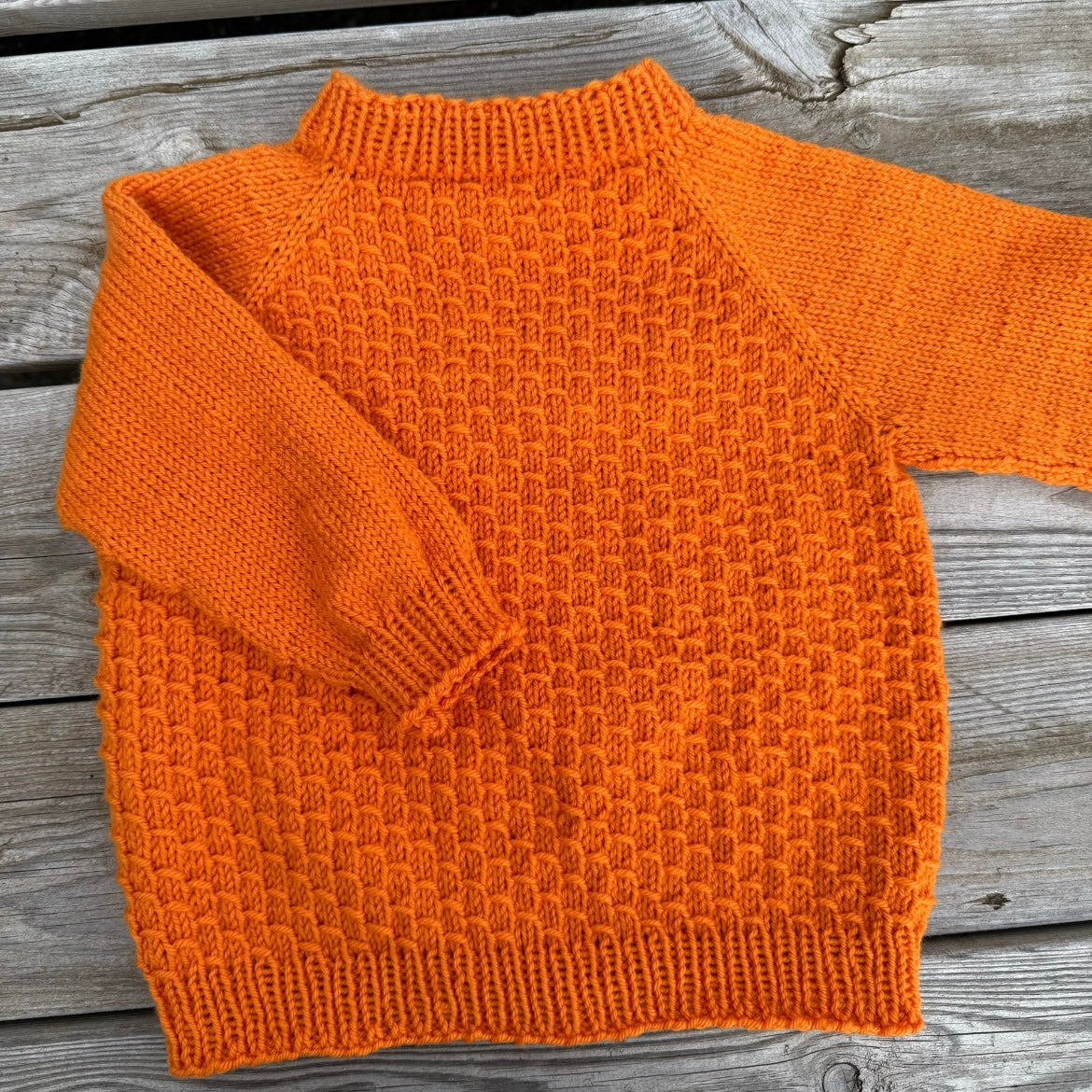 Reyr Barnapeysa | KnitbyKatrín