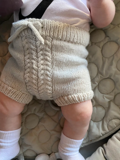 Bylur bleyjubuxur | Knitbyay